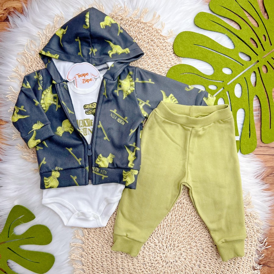 Conj. Jaqueta com Capuz, Body Manga Longa Dino Skatista e Calça de Moletom - Cinza e Verde